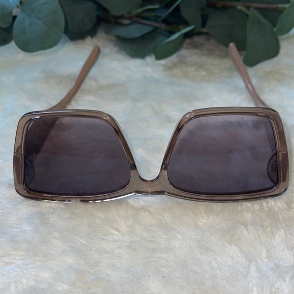 Guess Rose-Tinted Square Sunglasses